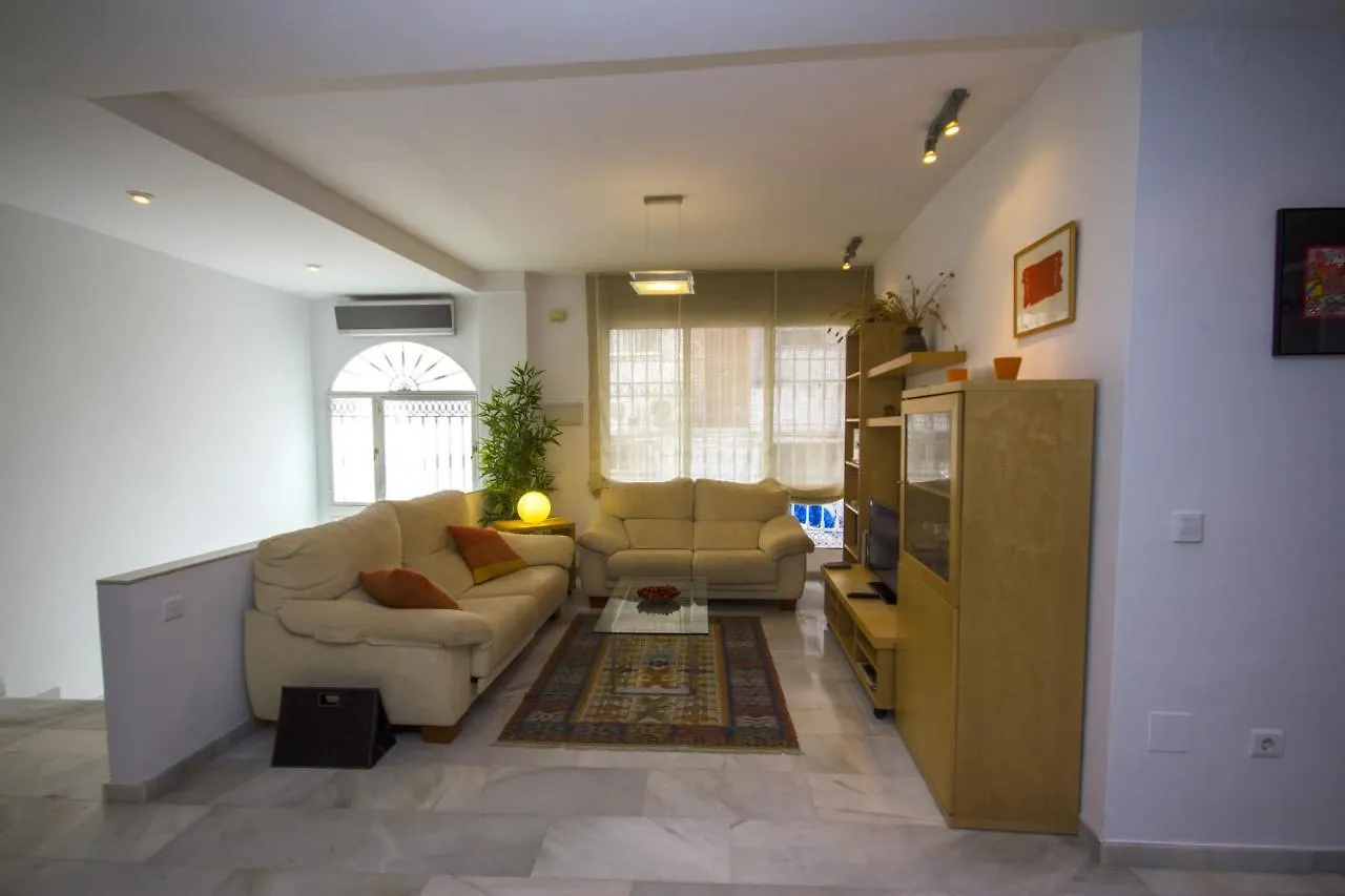 Los Huertos De Nerja Loft 0*,